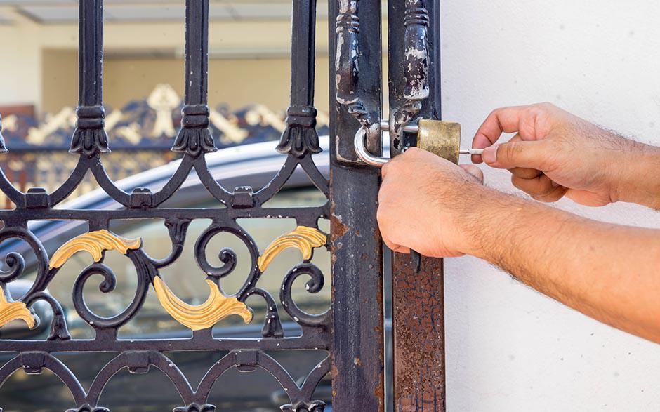 changer serrure porte fenetre pvc Vaucresson